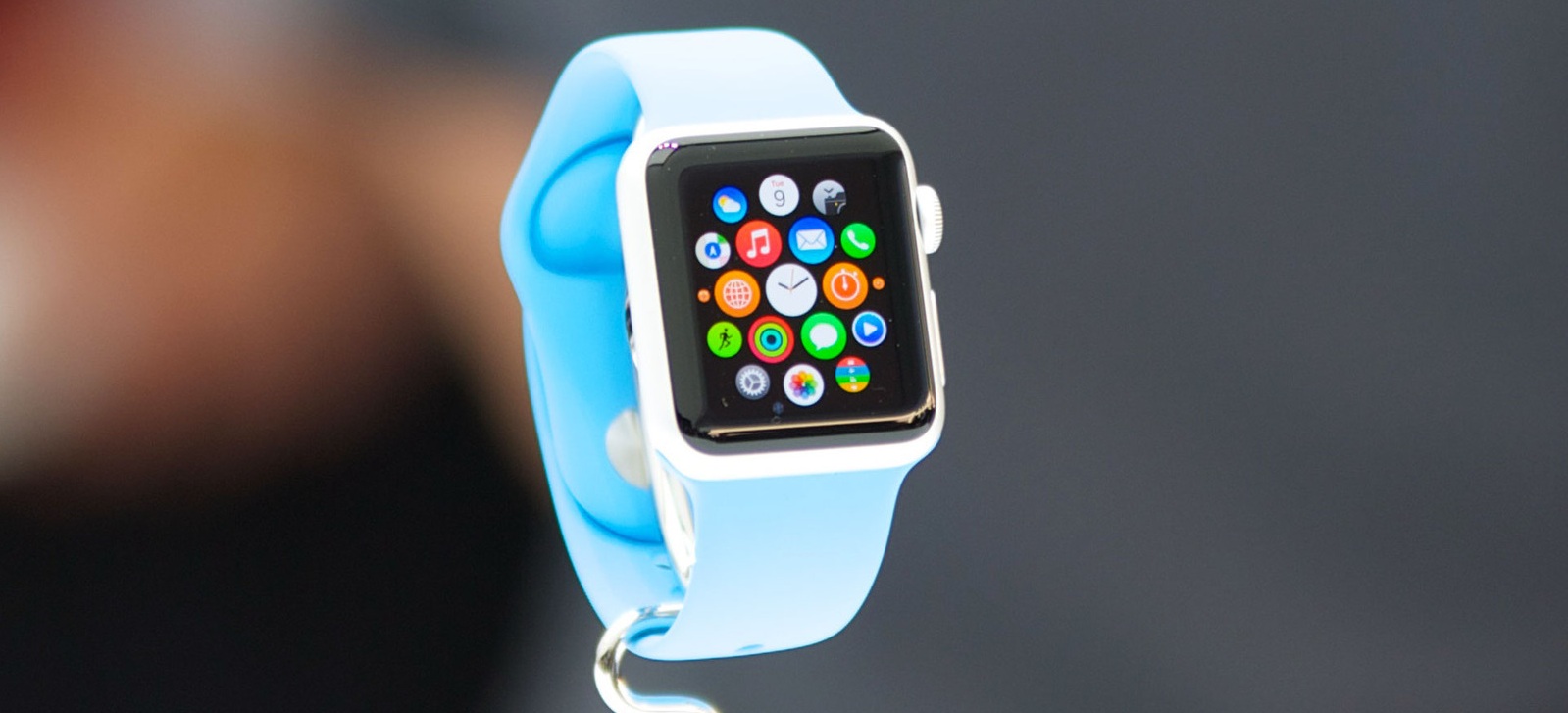 Долгожданные Apple Watch вышли на рынок